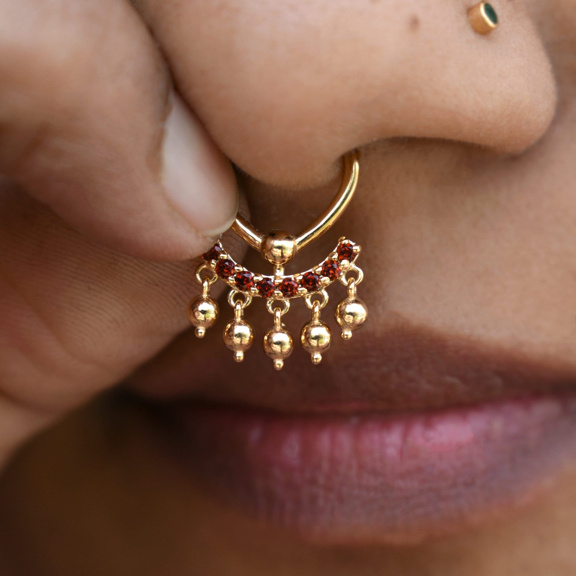 6 8 10mm Natural Garnet Clicker with Dangling Gold Balls, 14k 18k Solid Gold Septum Ring, 16g 18g Helix Hoop, Fine Piercing Jewelry