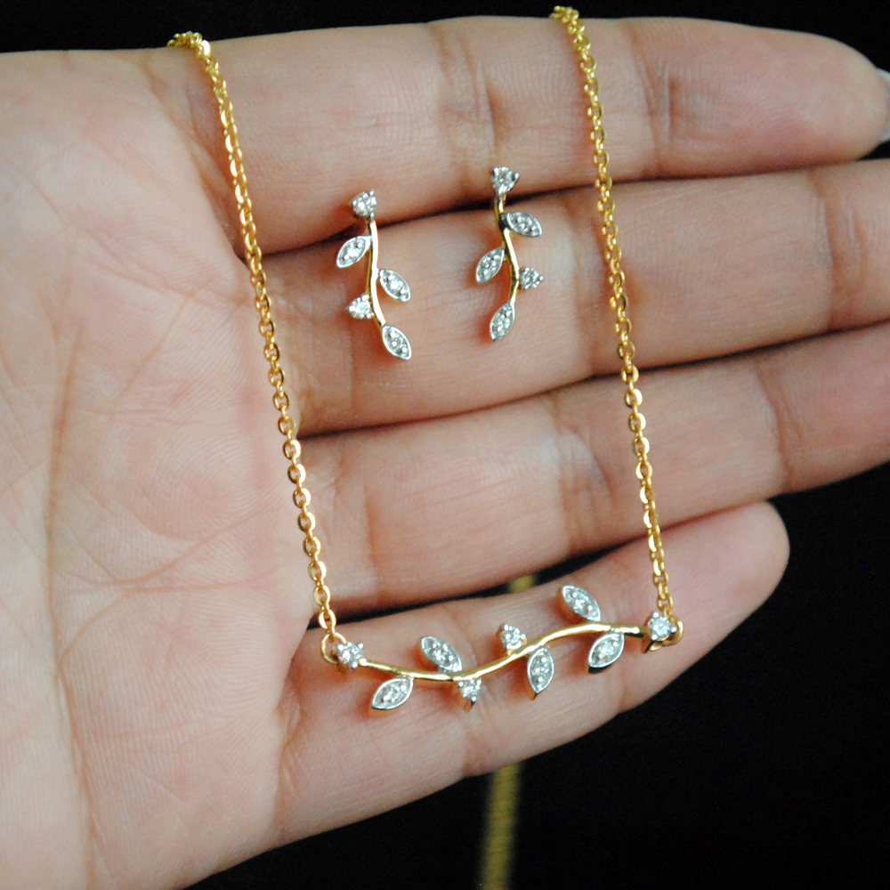 Gold Plated Beads With Matching Earrings Necklace Set (Rose white, Set of  1) - SpazaShop