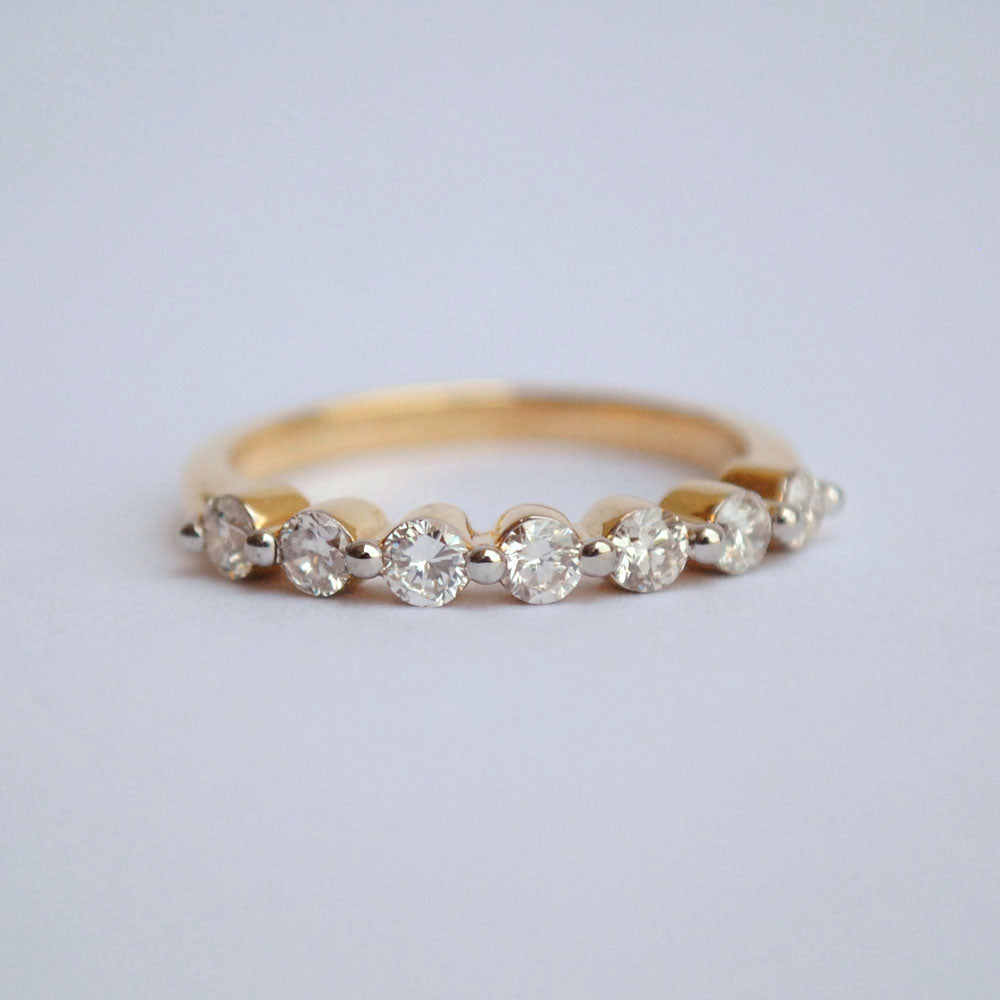 18ct gold 7-stone Diamond Cluster Ring | Mr Allan Jewellers
